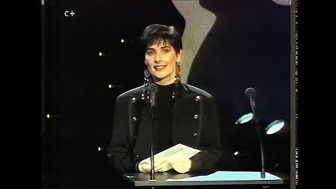 Enya - Rare Consign Of The Ondas Award (Madrid,Spain - 1993)