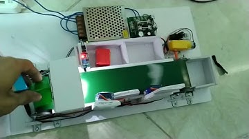 Phân loại sản phẩm theo màu sử dụng động cơ servo gạt Mô hình