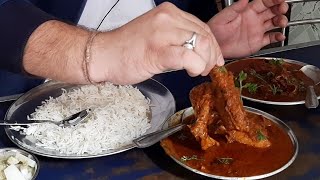 Dogra Dhaba Ki Chicken Curry Aur Mutton Curry With Rice | Chicken Curry Aur Chawal | Jammu food tour