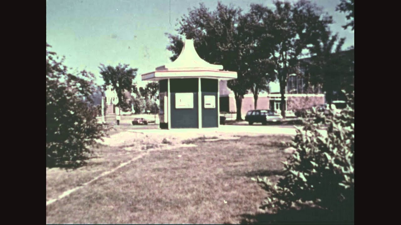 Documentary backdrop image for Self Service Postal Unit (2015)