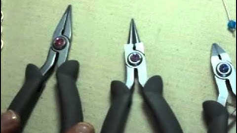 How to Make an Eye Pin Loop