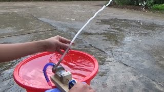 ガイドは、超強力な水ポンプを作ります