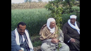 الشيخ محمد محمود عصفور تلاوة نادرة لما تيسر من سورة الصف 1