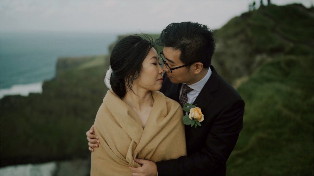 Increadibly romantic Cliffs of Moher Elopement Film