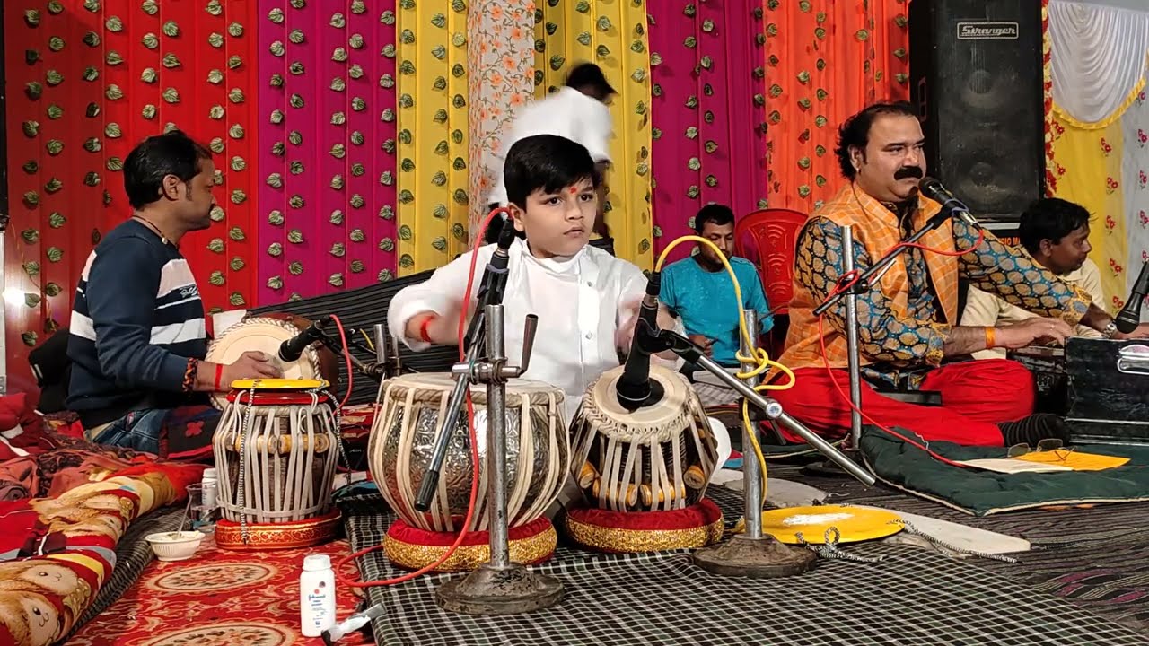 भजन //// मेरा आप की कृपा से छोटे उस्ताद//रुद्रांश सिंह तबला  singer संतोष सिंह पुष्कर 9696087088