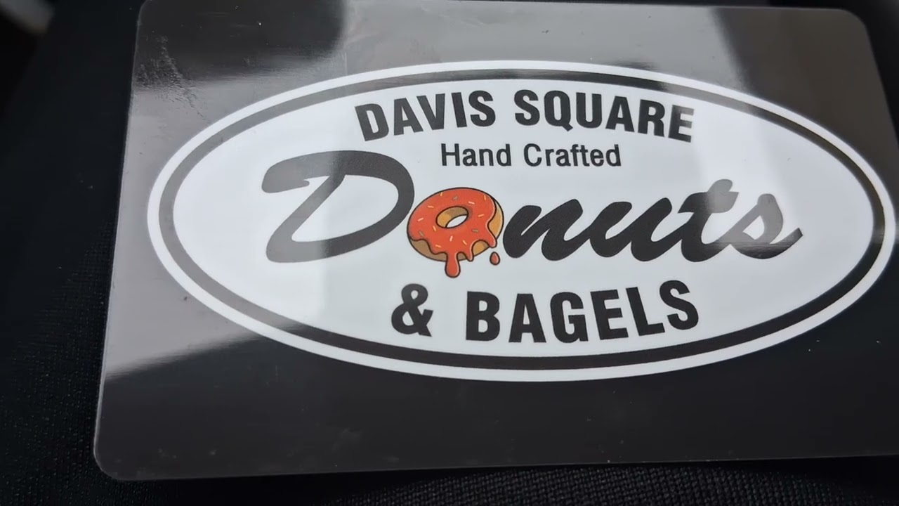 Davis Square Hand Crafted Donuts 🍩 And Bagels 🥯 