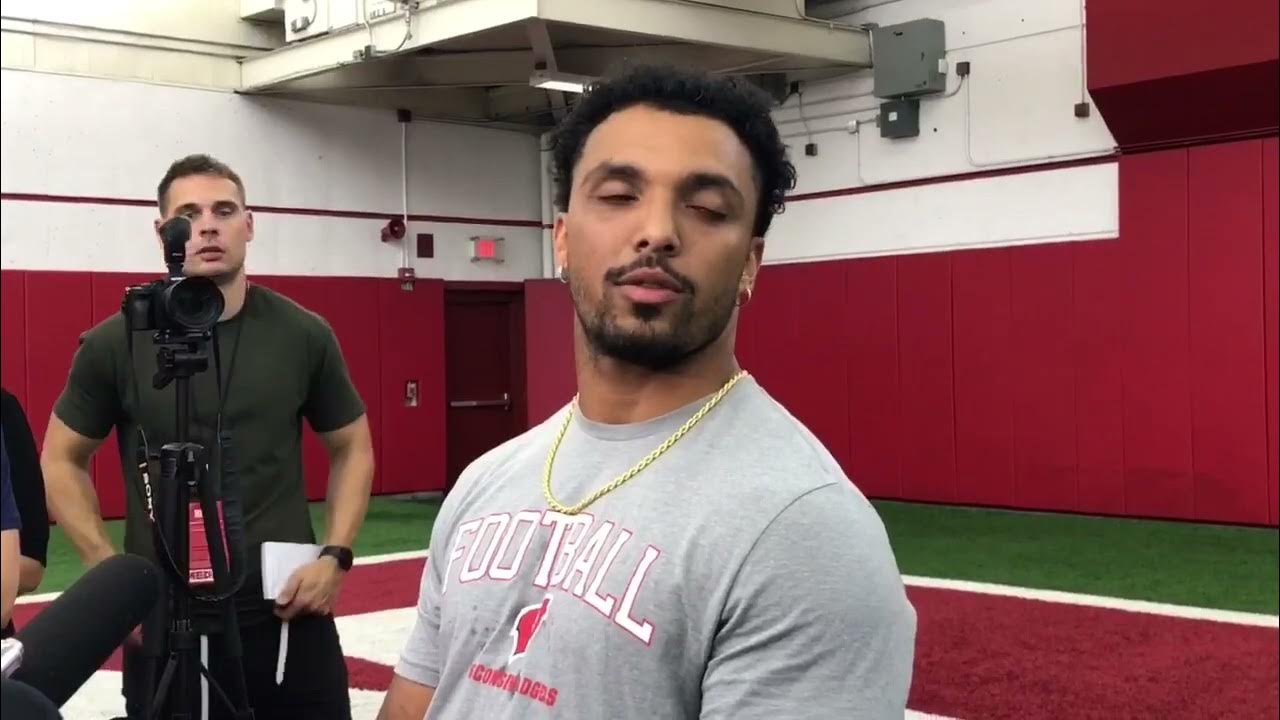 Wisconsin running backs Chez Mellusi, Braelon Allen provide highlights