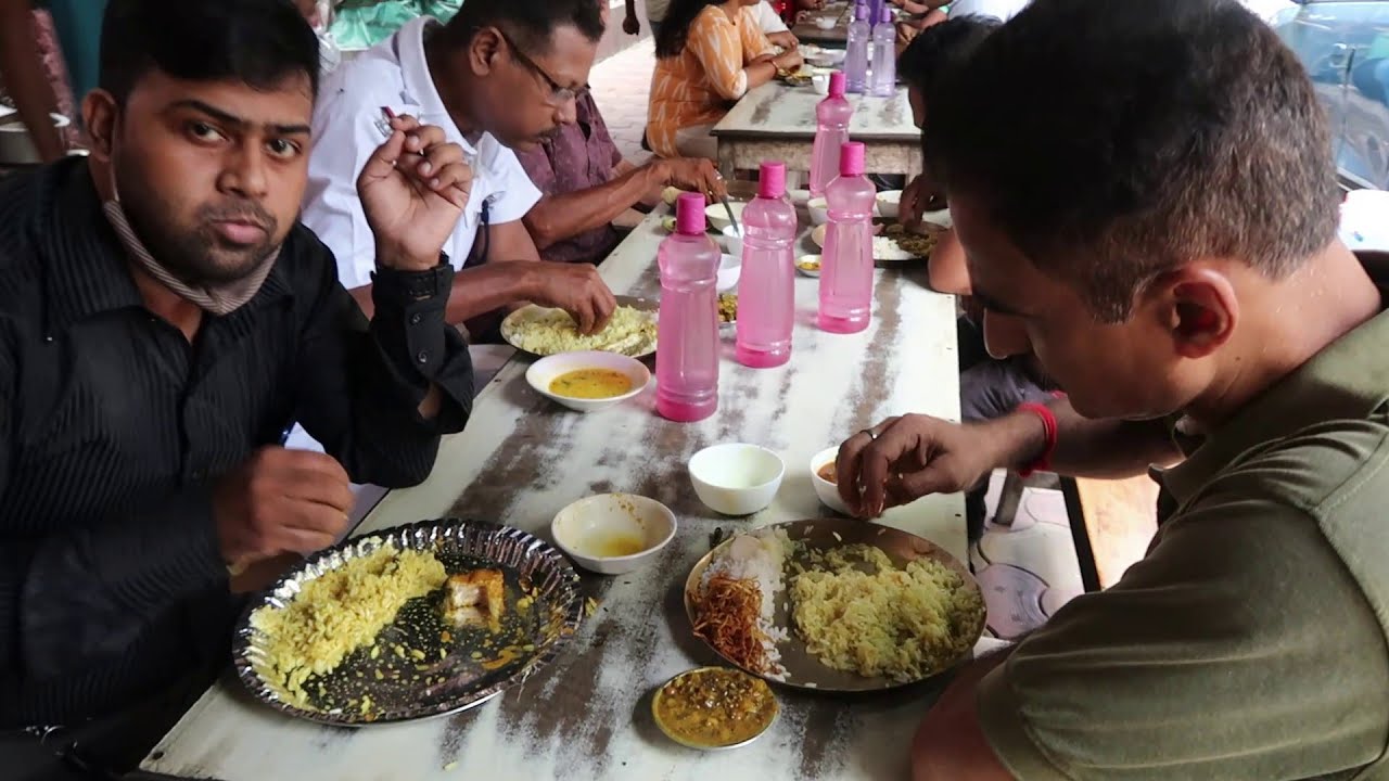 Aisa Varieties Khana Apko Koi Nehi Milega | Mutton Rice 150 Rs/ | Kolkata Street Food (Beside GPO ) | Indian Food Loves You