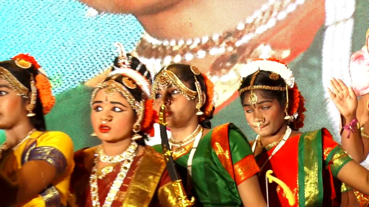 Eka danthaya welcome dance @5th Annual Day - YouTube
