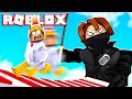 SCAPPIAMO DAL NINJA DI ROBLOX!!