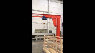 Кран консольный на колонне г/п 2,0 тонны производства видео Кран балочно-консольный (КБК) КБК-5/КБК-4 грузоподъемностью 320 кг. Кран на крышу