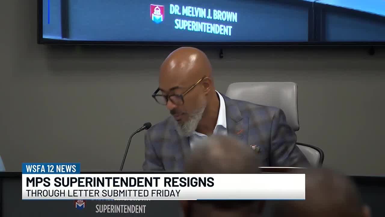 Montgomery Public Schools superintendent resigns - YouTube