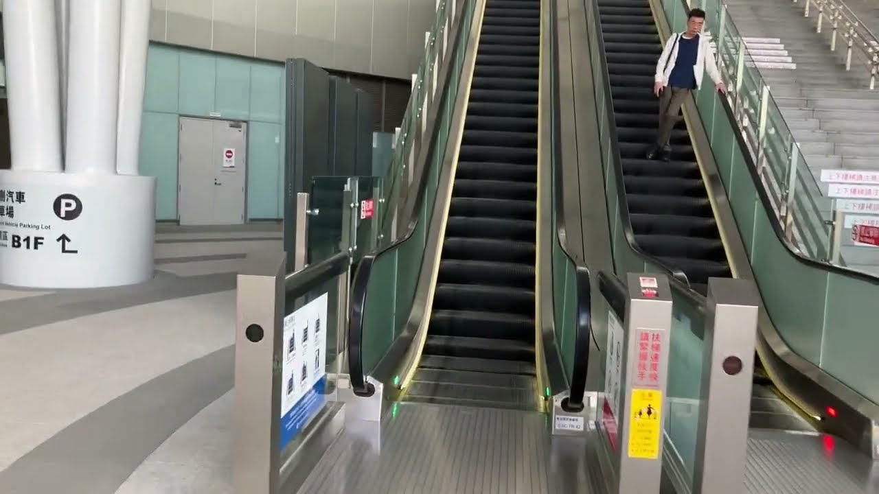 【オーチス】13X エスカレーター　台鉄高雄駅その2　13X escalator  Kaohsiung Station Taiwan Railway Taiwan