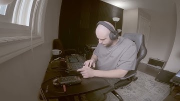 Making a quick trap beat on the MPC Live 2 (no talking)