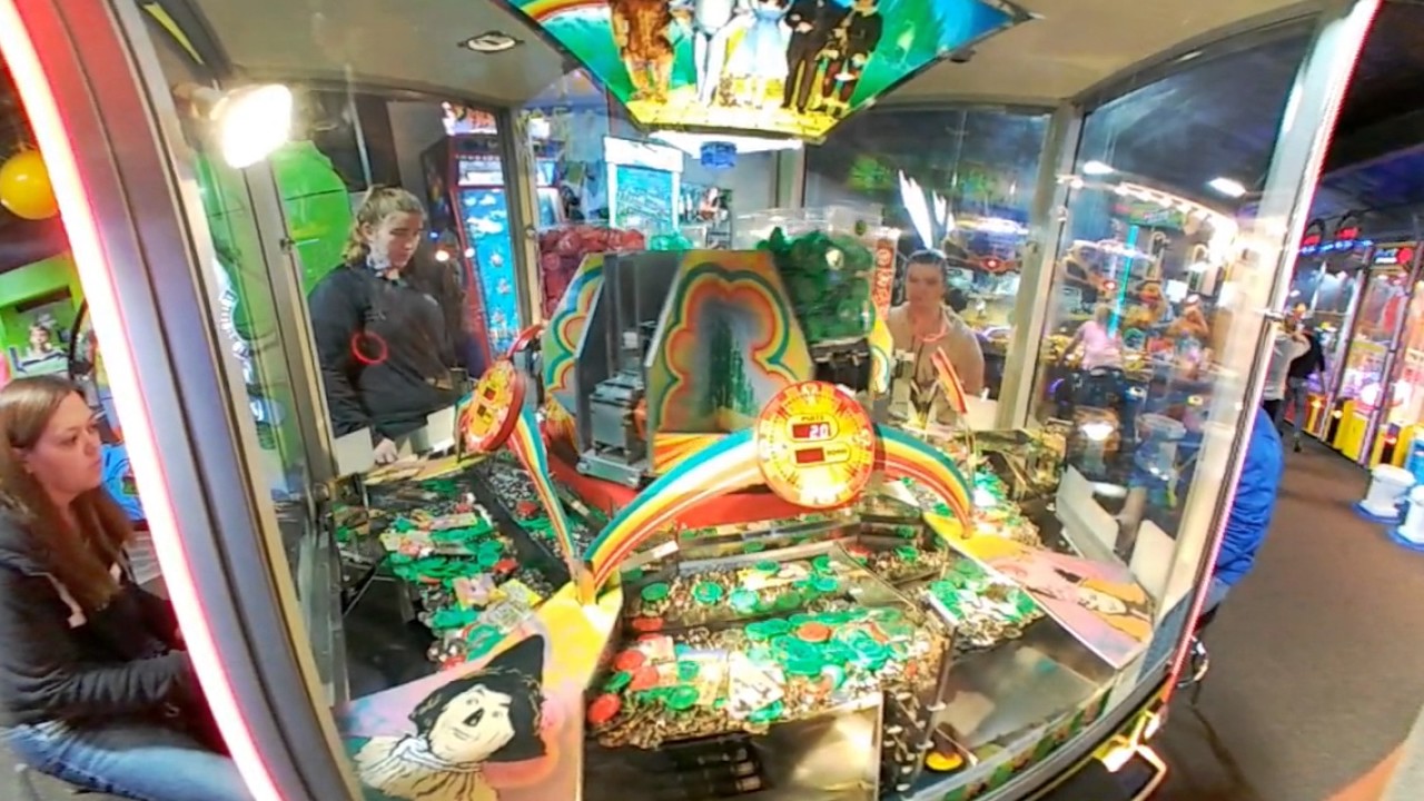 Wizard Of Oz Coin Pusher Game Action City Eau Claire Wisconsin  RaccoonBrand.com - YouTube