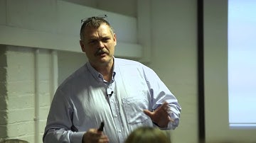 RedTalks | Jan Erik Kroyer - Aid on the Move: Responding to the Mass Movement of Refugees in Europe