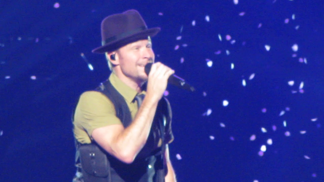 Backstreet Boys - Shape of My Heart / Drowning (DNA Tour 2019)