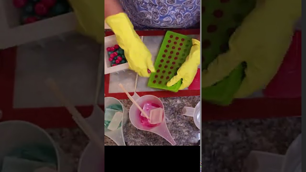 Jolly Ball Melt and Pour Soap #Short