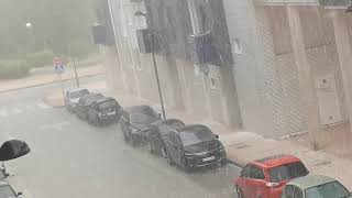 Granizada en Burgos día 3 de Julio en la calle Luis Labin
