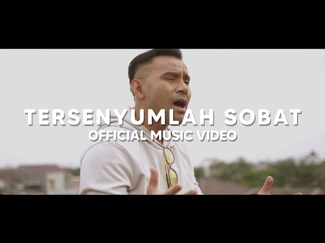 Judika - Tersenyumlah Sobat (Official Music Video) class=