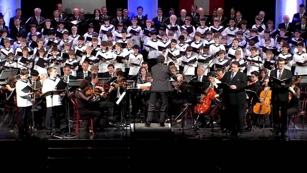 Wiener Sängerknaben / Vienna Boys' Choir: Kyrie, from Beethoven Mass in C