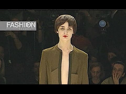 ヨウジヤマモト :1998-1999 ルックブック ー希少 YOHJI YAMAMOTO Fall 1999 Paris - Fashion Channel - YouTube