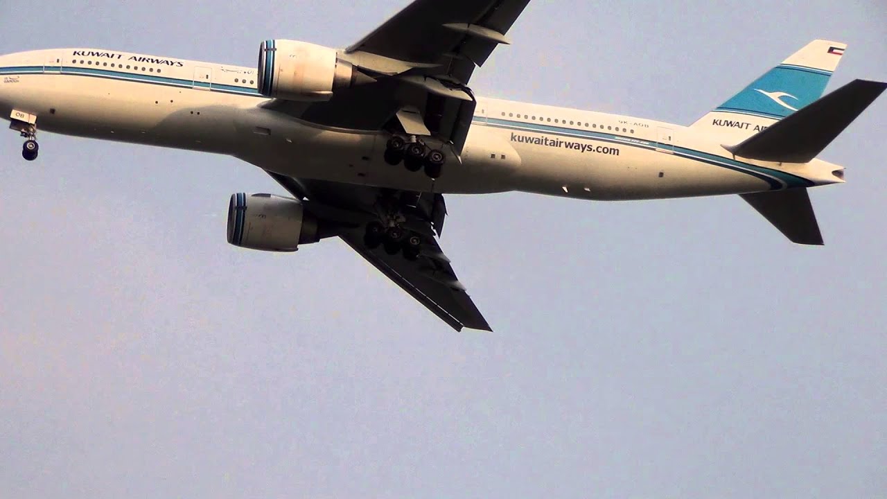 Kuwait Airways Boeing 777 flying to JFK by jonfromqueens YouTube
