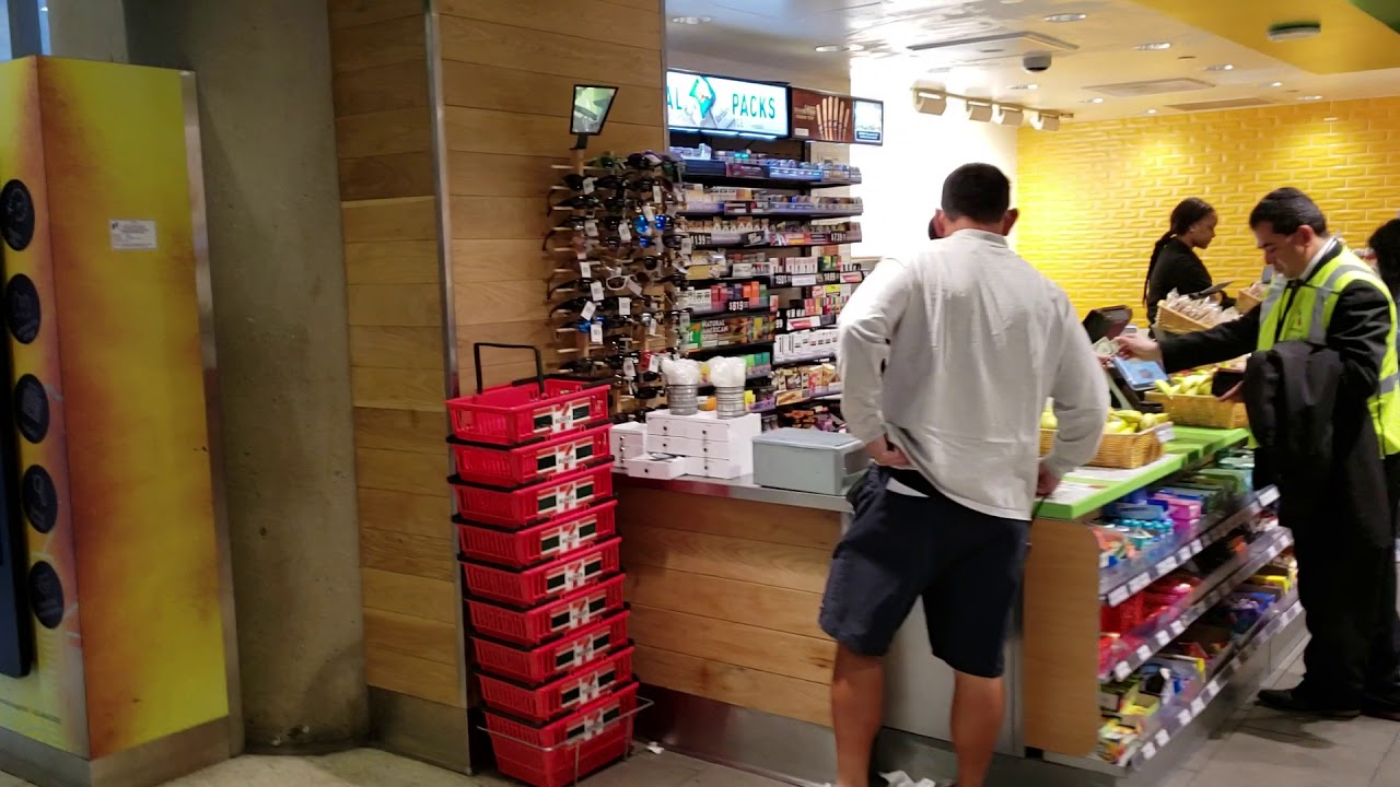 exclusive 7eleven employee assaulted and fired for stopping a