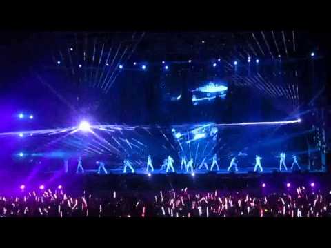 周杰伦《魔天伦2》世界巡回演唱会：惊叹号