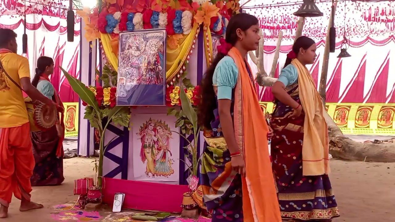 গানের সুরে হরে কৃষ্ণ নাম ৯