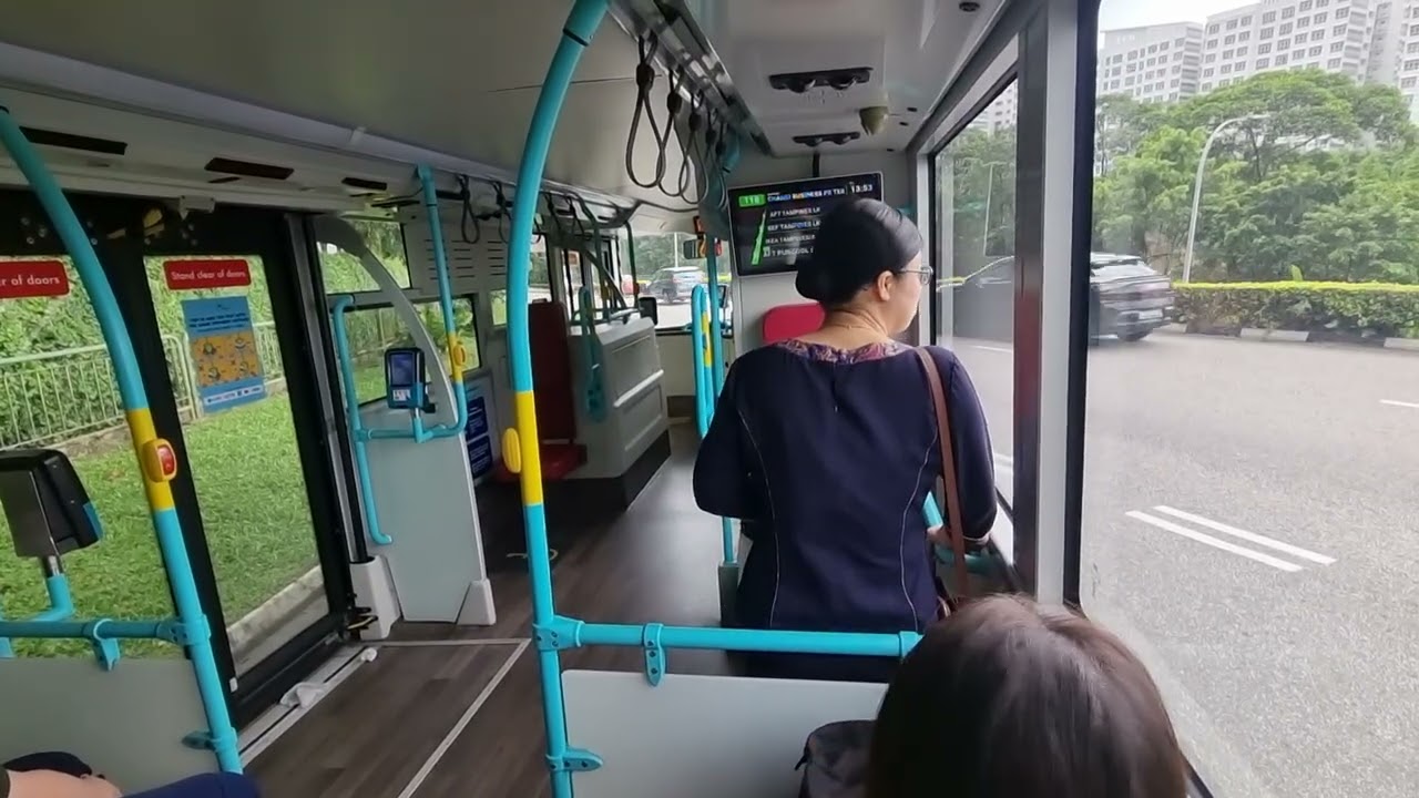 [G-AS] CRRC eD12 [SG4015U] on Svc 118 [Punggol Int - Tampines Stn Exit B]