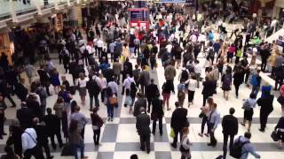 iOS 8 Timelapse - Liverpool Street