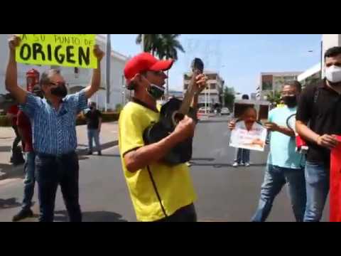 Cantante urbano se suma a protestas de comerciantes y canta 'Ferreiro-virus' al Alcalde de Culiacán