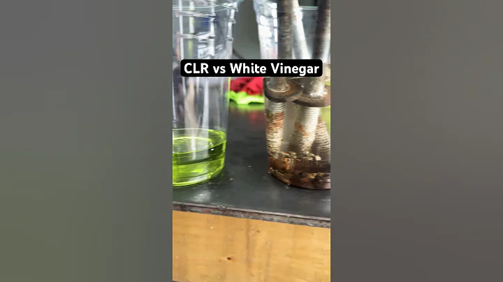 CLR vs White Vinegar, Rust removal #automobile #diy #tools #jeep #jeepwrangler #jeepwranglersport