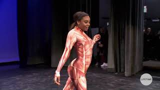 Dance Moms - Camryn Bridges - Weight of the World (S7, E18)