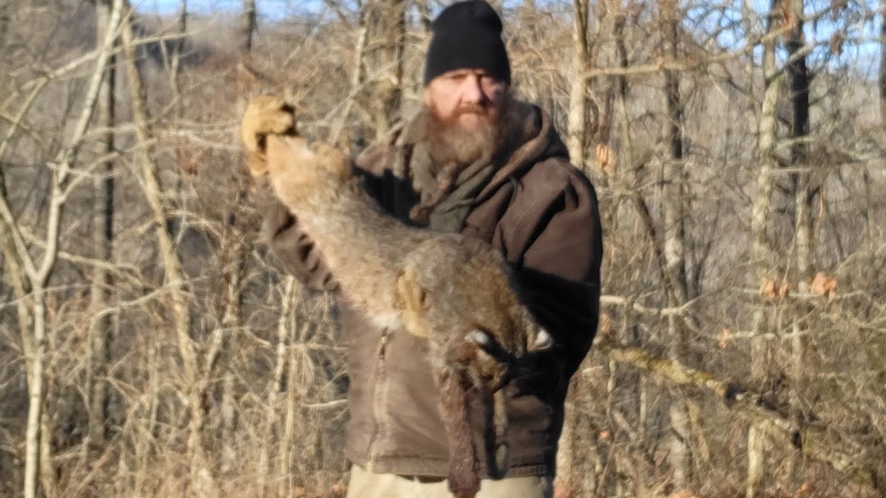 Alone in Appalachia! Off Grid...The Hunt for Food and the Battle to