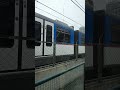treno da metrolitana MRT da stacion "Monumento"a "Baclaran"a Manila,Filippine.2025