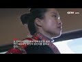 [전국인대대표의 빈곤퇴치 스토리] 양창친: 죽편공예로 교향 발전 이끌어 | CCTV 한국어방송