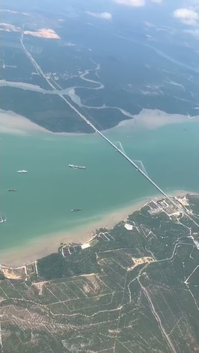 Jambatan Sungai Johor #beautifulbridge #airplanewindow #shorts #bridge
