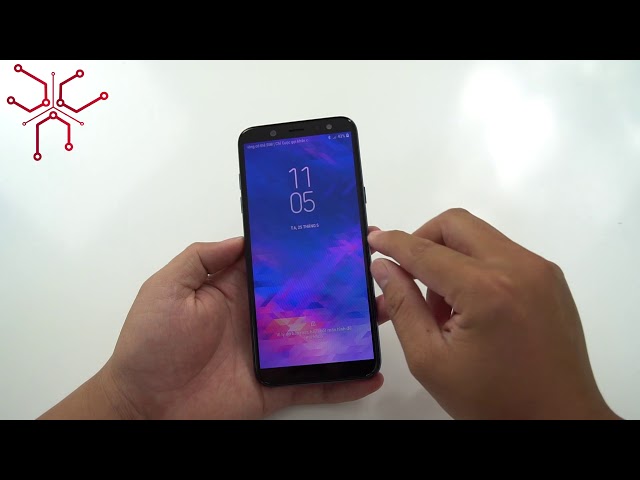 Mở hộp Galaxy A6 chính hãng: Chiếc smartphone mở bán ngày hôm nay