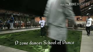 D zone dancer