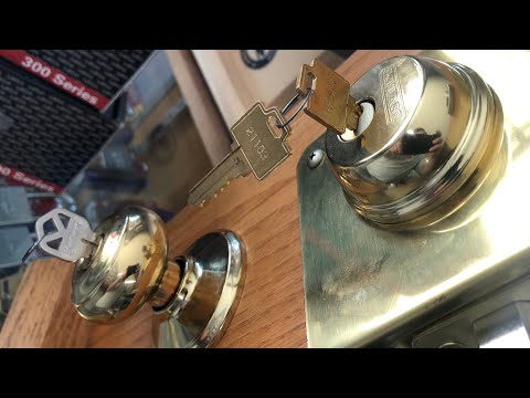 Video: Puteți utiliza o cheie Schlage într-o încuietoare Kwikset?