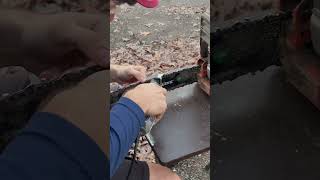 Fastest and Easiest Way to Sharpen Your Chainsaw #shorts #diy #chainsawman #sharp #wood #sawmill