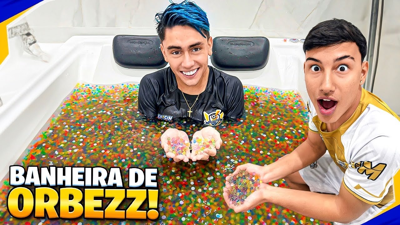COLOQUEI 10 MILHÕES DE ORBEEZ NA MINHA BANHEIRA! *é MUITA orbeez
