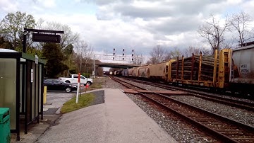 Q438 meets E732 with a horn happy engineer