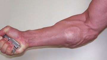 Training of arms and forearms with gripper CoC 2.5