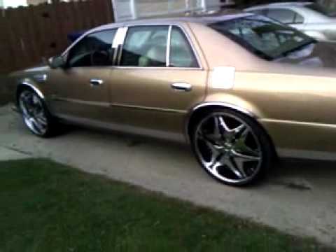24 U0026quot Chrome Rims On The Cadillac Deville