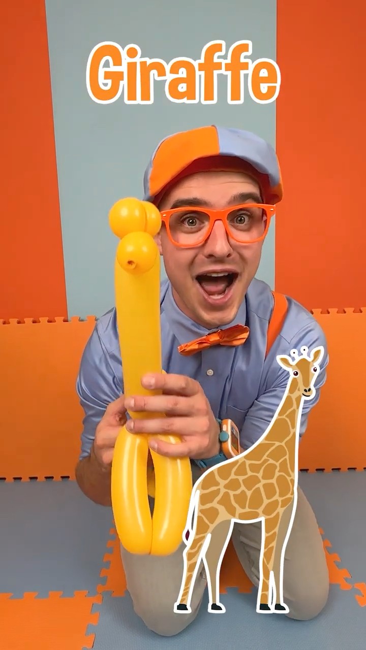 Can you make a BALLOON GIRAFFE ???! Easy Crafts! #blippi #shorts