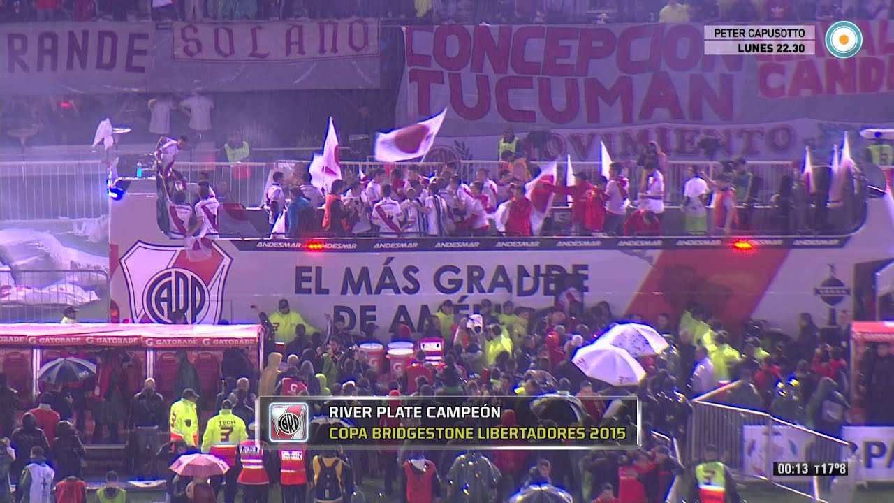 Festejos de River Campeón de la Copa Libertadores 2015 (Parte 2) - YouTube