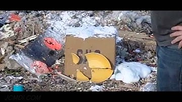 Slow Motion 600fps COOL plate hit Casio EX-F1 V13311